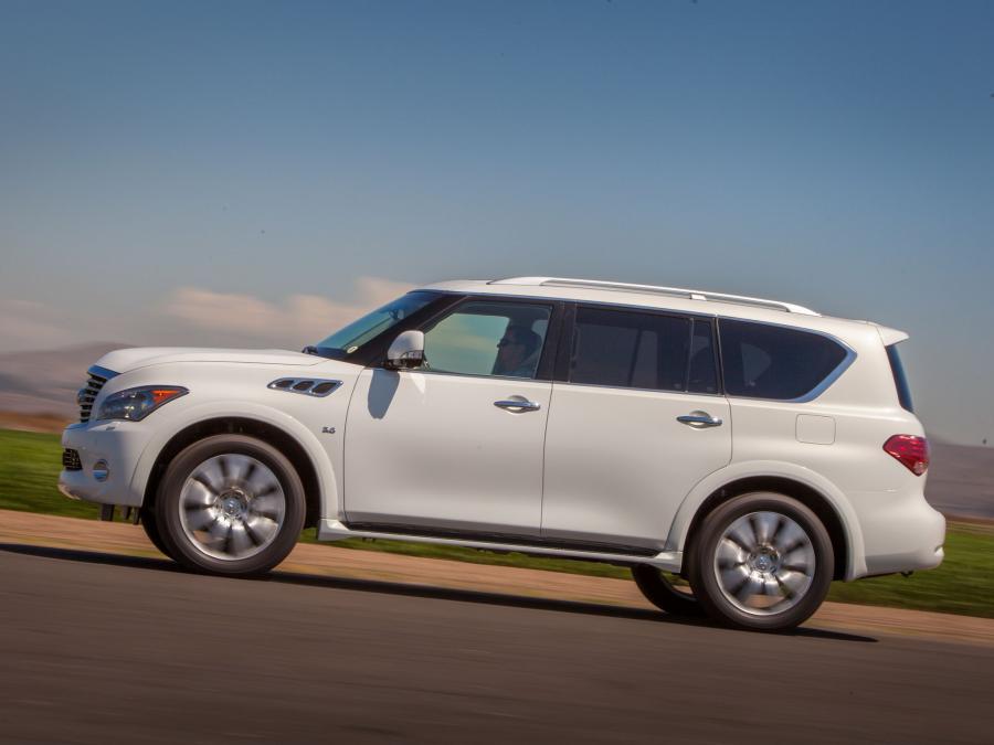  Infiniti QX80 5.6 2013 года  (фото 2 из 7)